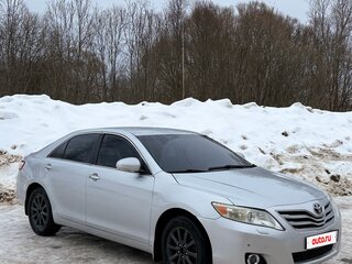 2009 Toyota Camry VI (XV40), серебристый, 900000 рублей, вид 3