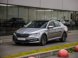 2023 Skoda Superb III Рестайлинг, серый, 3199000 рублей, вид 3