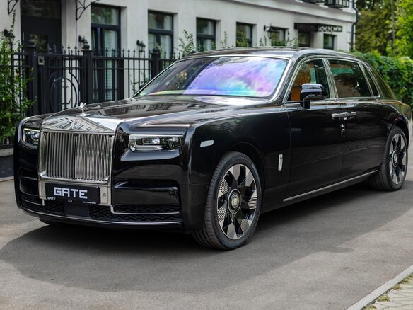 2024 Rolls-Royce Phantom Long Extended VIII, чёрный, 90510300 рублей