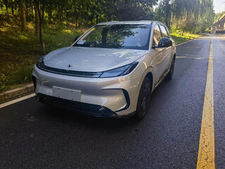 2025 Arcfox T1 42.3 kWh, серебристый, 1500999 рублей, вид 3