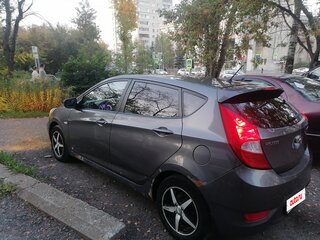 2012 Hyundai Solaris I, серый, 470000 рублей, вид 4