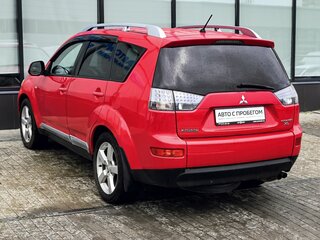 2007 Mitsubishi Outlander II, красный, 753000 рублей, вид 3