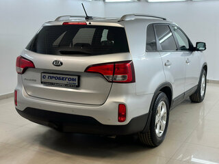 2017 Kia Sorento II Рестайлинг, серебристый, 1740000 рублей, вид 4