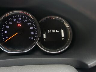 2021 Renault Sandero Stepway II Рестайлинг, белый, 1050000 рублей, вид 4