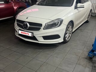 2013 Mercedes-Benz A-Класс 180 III (W176), белый, 1000000 рублей, вид 3