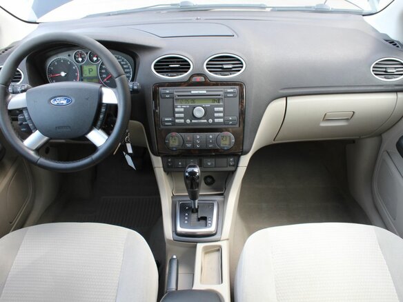 2006 Ford Focus II, чёрный - вид 15