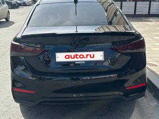 2019 Hyundai Solaris II, чёрный, 1150000 рублей, вид 4
