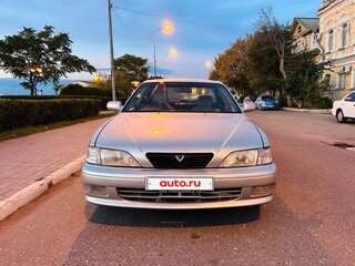 1995 Toyota Vista IV (V40), серебристый, 345000 рублей, вид 2