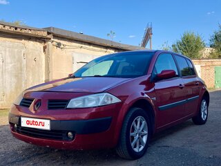 2008 Renault Megane II Рестайлинг, красный, 300000 рублей, вид 1