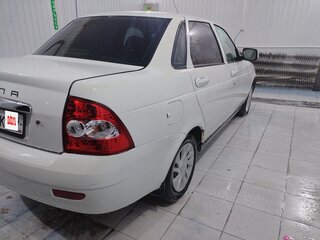 2009 Lada (ВАЗ) Priora I, белый, 200000 рублей, вид 2