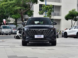 2026 Changan UNI-Z, чёрный, 2367000 рублей, вид 2