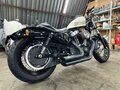 2014 Harley-Davidson Sportster 1200, белый, 1310000 рублей - вид 4