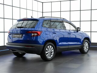 2022 Skoda Karoq DSG7 I, синий, 3085000 рублей, вид 4