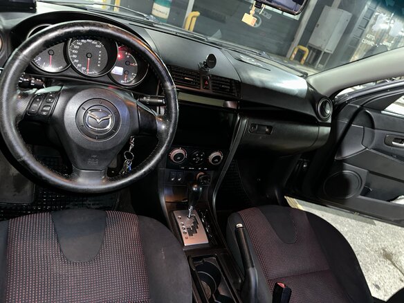 2006 Mazda 3 I (BK) Рестайлинг, чёрный, 550000 рублей - вид 4