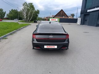 2019 Hyundai Sonata VIII (DN8), серый, 1850000 рублей, вид 4