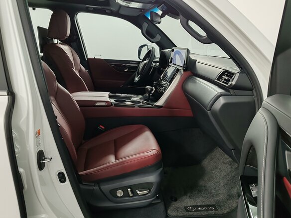 2026 Lexus LX 600 IV, белый, 21290000 рублей - вид 19