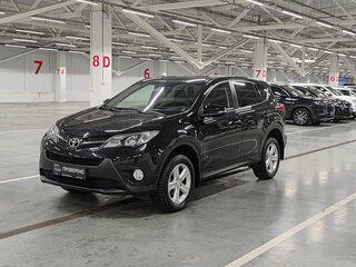 Toyota RAV4 IV (XA40)
