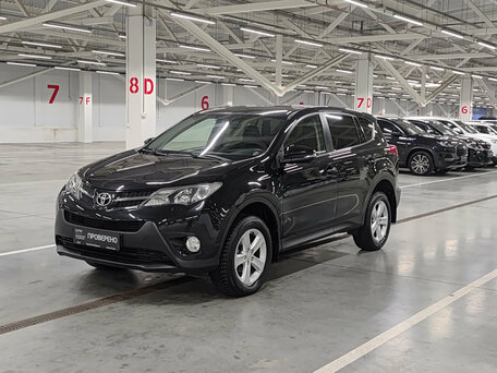 Toyota RAV4 IV (XA40)