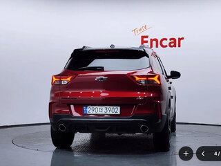 2023 Chevrolet TrailBlazer III Рестайлинг, пурпурный, 1450000 рублей, вид 4