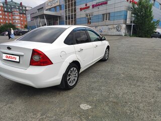 2011 Ford Focus II Рестайлинг, белый, 550000 рублей, вид 4