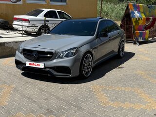 2013 Mercedes-Benz E-Класс AMG 63 AMG IV (W212, S212) Рестайлинг, белый, 3150000 рублей, вид 1