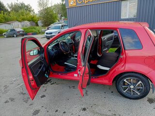 2007 Ford Fiesta Mk5, красный, 300000 рублей, вид 5