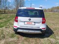 2014 Skoda Yeti I Рестайлинг, белый, 825000 рублей - вид 4
