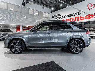2026 Mercedes-Benz GLE 450 II (V167) Рестайлинг, серый, 14850000 рублей, вид 4