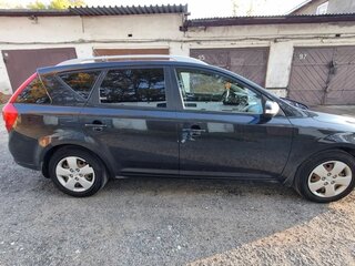 2012 Kia Ceed I Рестайлинг, чёрный, 600000 рублей, вид 3