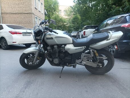 1995 Yamaha XJR1200, серый, 240000 рублей, вид 1