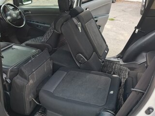 2003 Toyota Wish I, белый, 800000 рублей, вид 5