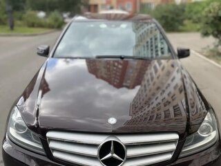 2011 Mercedes-Benz C-Класс 180 BlueEFFICIENCY III (W204) Рестайлинг, коричневый, 1500000 рублей, вид 3