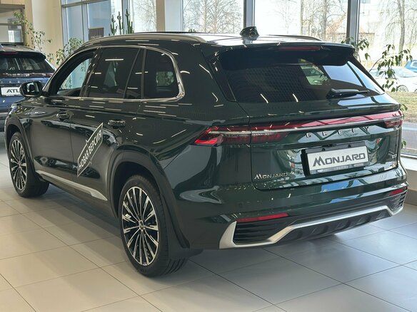 2026 Geely Monjaro I Рестайлинг, зелёный - вид 3
