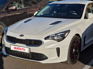 2021 Kia Stinger I, белый, 3000000 рублей, вид 1