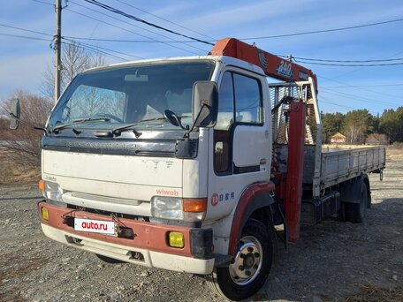 1994 Nissan Condor, белый, 3500000 рублей, вид 2