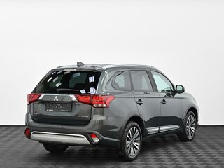 2019 Mitsubishi Outlander III Рестайлинг 3, серый, 2025000 рублей, вид 4