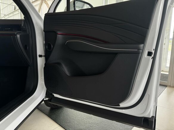 2026 Omoda C7, белый, 3099000 рублей - вид 14