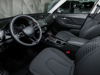 2025 Solaris HC, красный, 3360000 рублей, вид 3