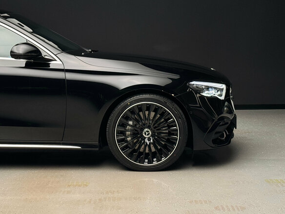 2025 Mercedes-Benz E-Класс 300 VI (W214, S214), чёрный - вид 6