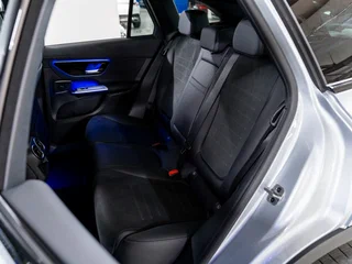 2025 Mercedes-Benz GLC 200 II (X254), серый, 8950000 рублей, вид 3