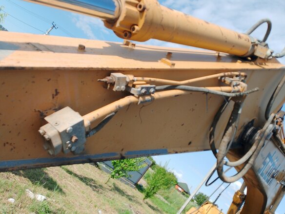 1996 Caterpillar 325, жёлтый, 2250000 рублей - вид 12