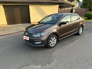 2017 Volkswagen Polo V Рестайлинг, коричневый, 1200000 рублей, вид 2