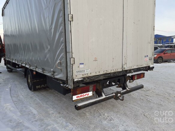 2008 MAN TGE, красный, 3150000 рублей - вид 13