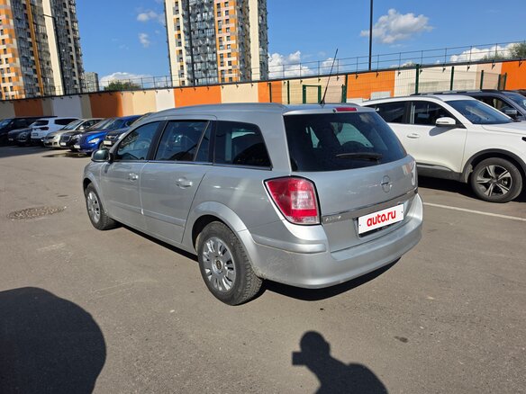 2012 Opel Astra H Рестайлинг, серебристый, 850000 рублей - вид 3