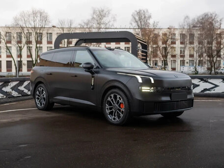 2026 Lynk & Co 900, чёрный, 7300000 рублей, вид 2