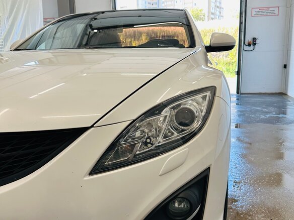 2011 Mazda 6 II (GH) Рестайлинг, белый - вид 24