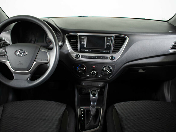 2018 Hyundai Solaris II, серебристый - вид 11