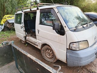 2001 Mazda Bongo IV, белый, 149000 рублей, вид 2