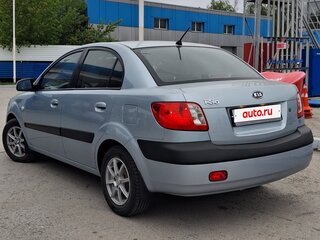 2007 Kia Rio II, серебристый, 625000 рублей, вид 5