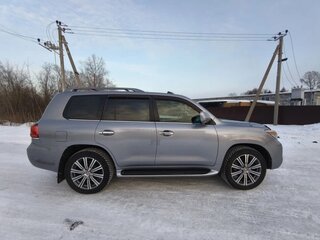 2010 Lexus LX 570 III, серебристый, 3950000 рублей, вид 3